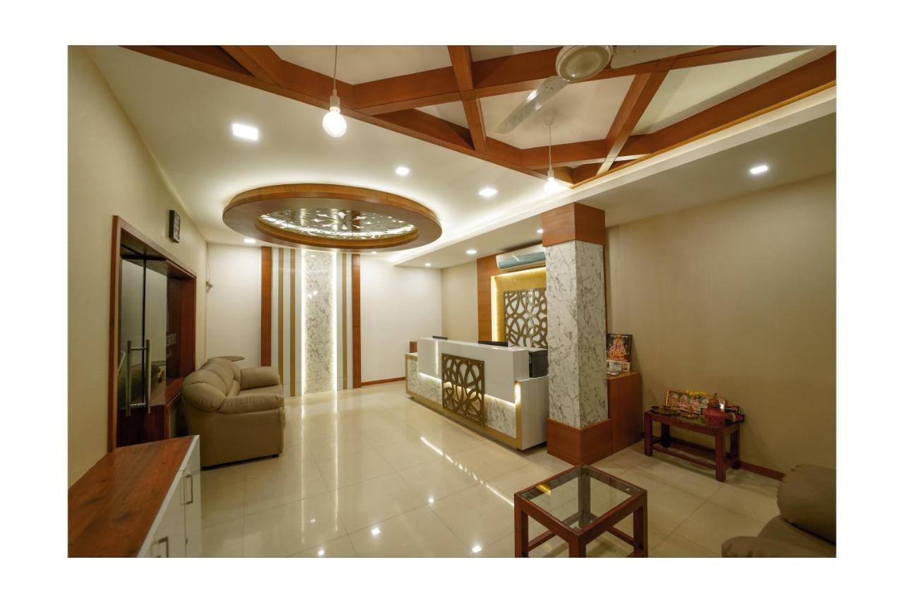 Готель Everestparkresidency Tiruchirappalli Екстер'єр фото