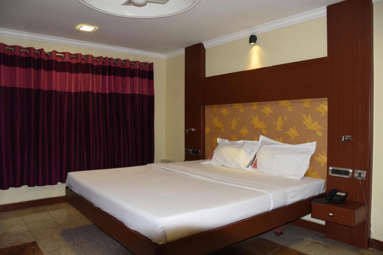 Готель Everestparkresidency Tiruchirappalli Екстер'єр фото