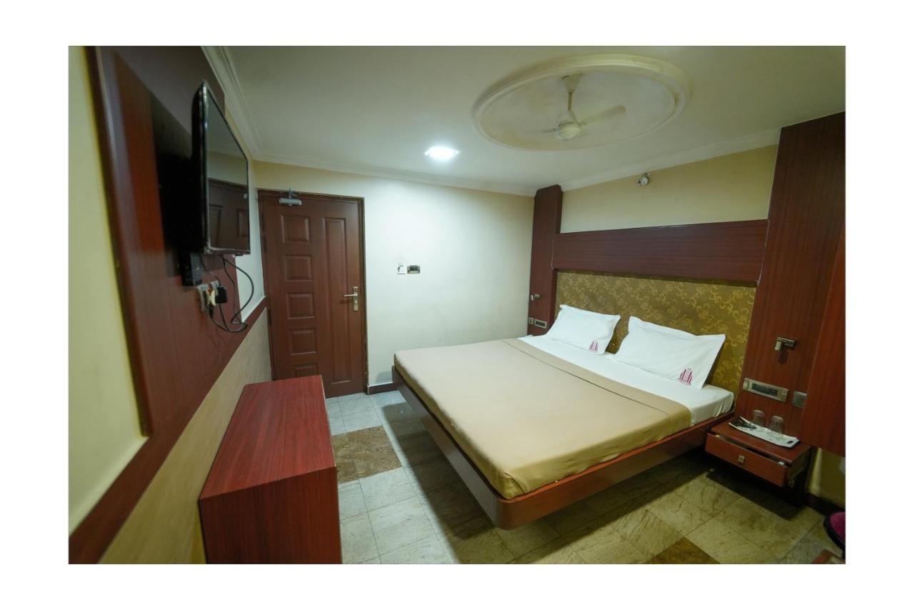 Готель Everestparkresidency Tiruchirappalli Екстер'єр фото