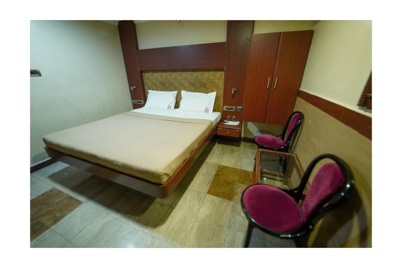 Готель Everestparkresidency Tiruchirappalli Екстер'єр фото